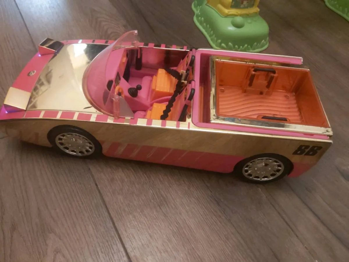 LOL Car - Image 4
