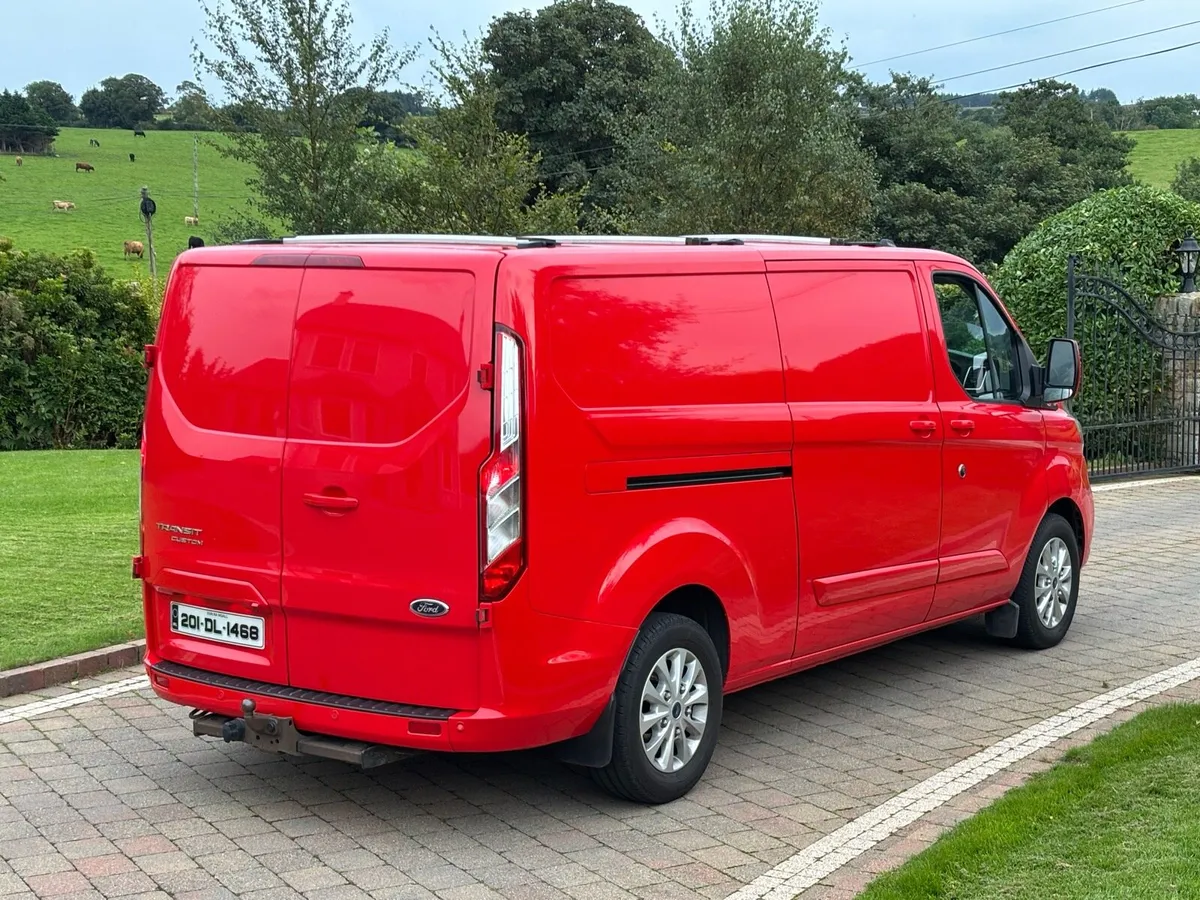Ford Transit Custom - Image 3