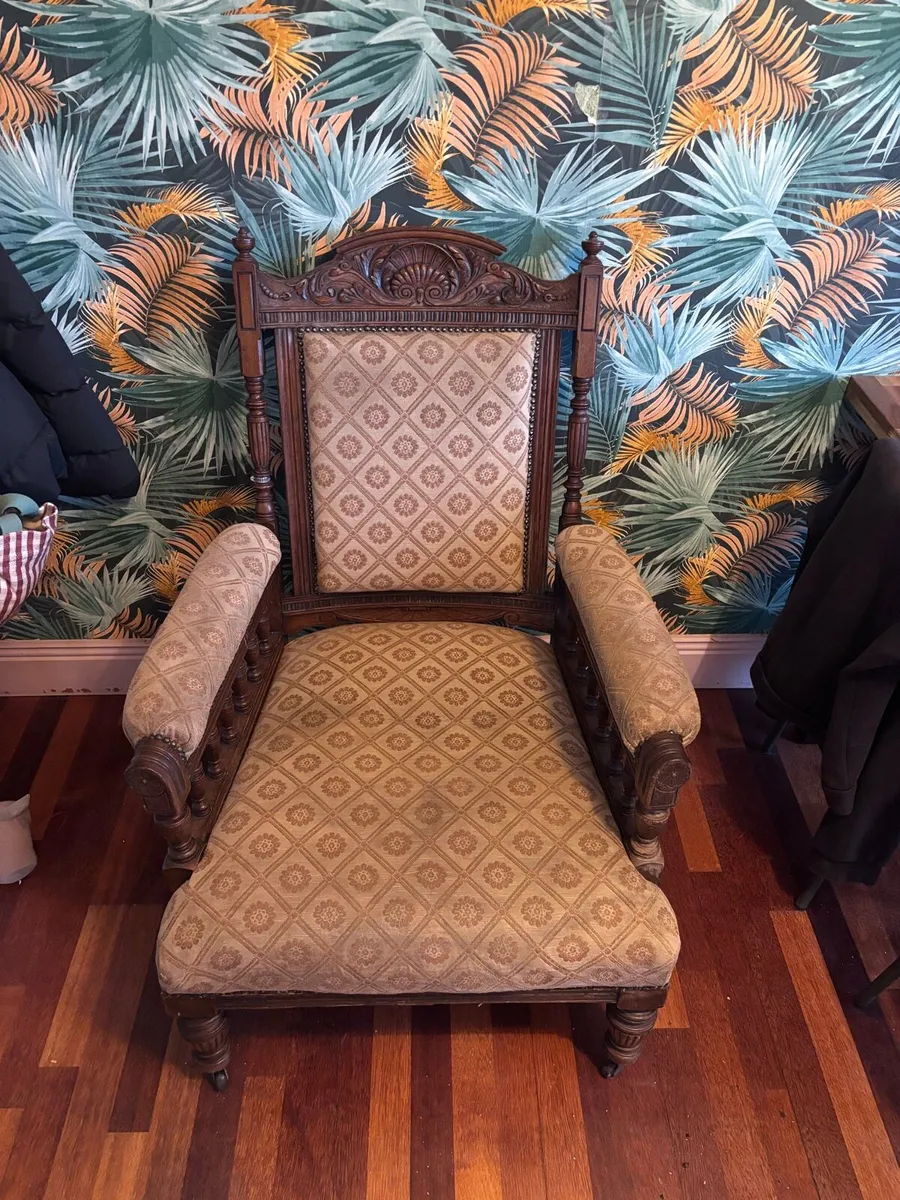 Vintage Arm Chair - Image 3