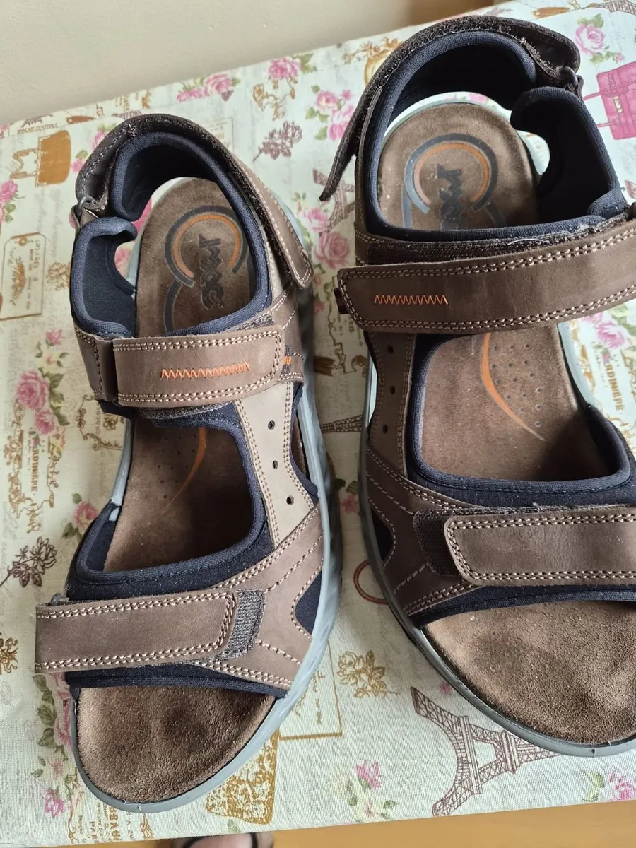 mens sandals - Image 1