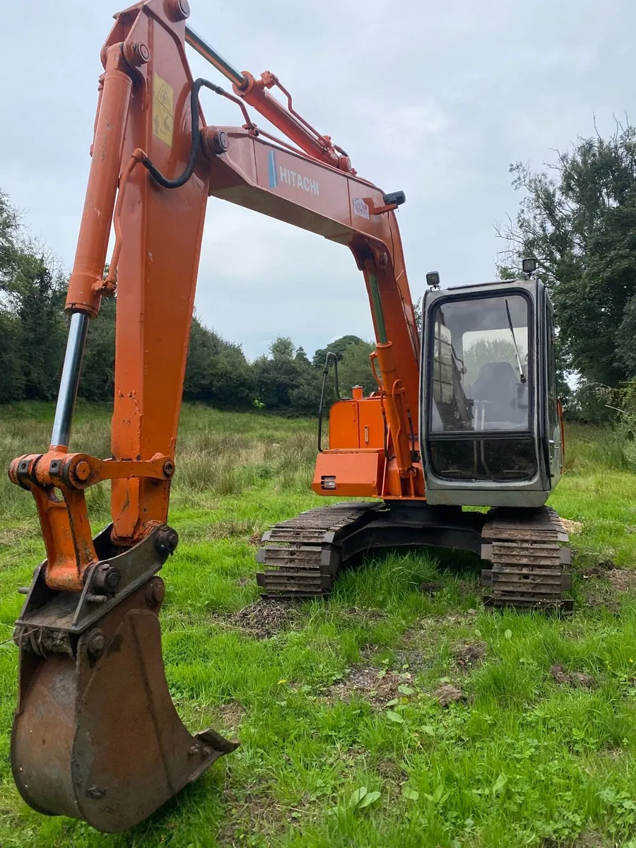 Hitachi 60-2 - Image 4