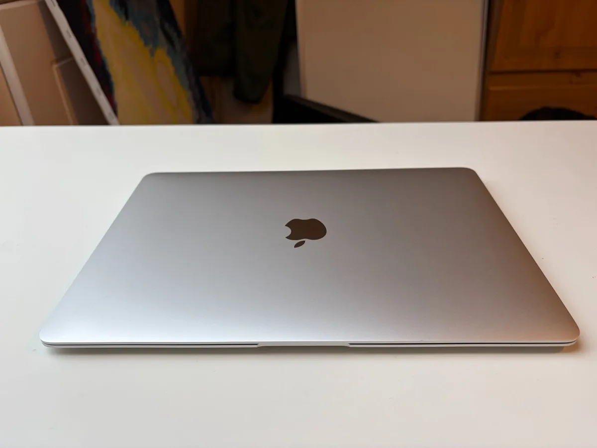 Macbook Air M1 256GB SSD 8GB Ram - Image 2