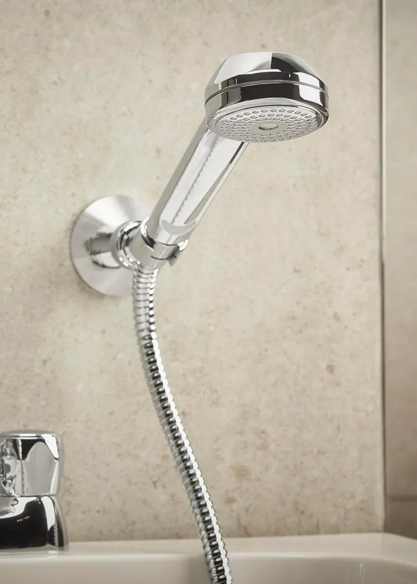 Bathroom Taps Chrome Bath Shower Mixer Tap Vac - Image 3