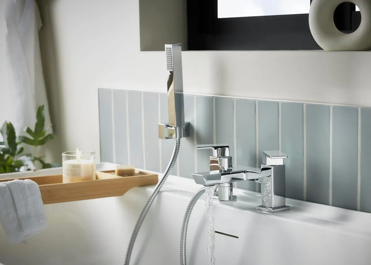 Bathroom Taps Square Chrome Bath Shower Mixer Tap - Image 3