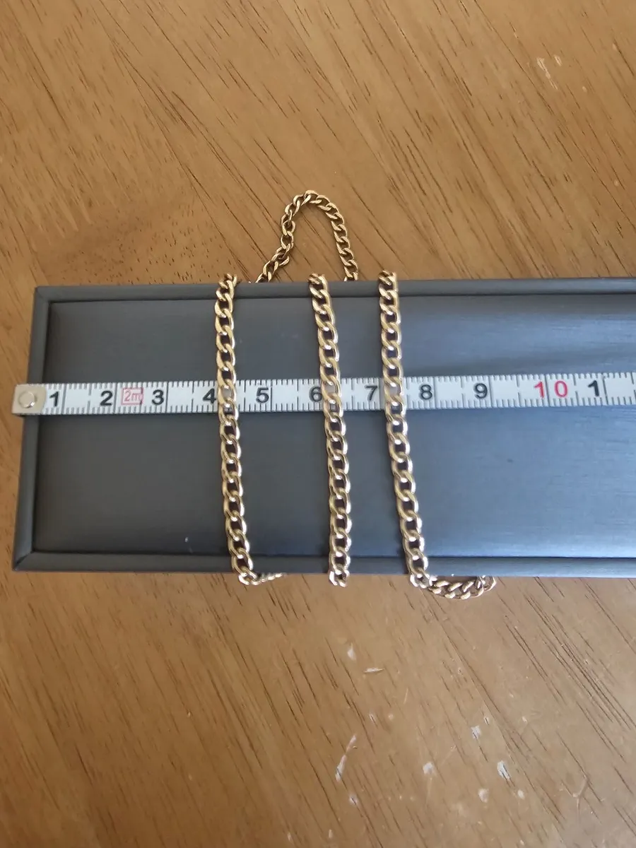 18ct Gold Chain / 20" / 8gms / Excellent Condition - Image 1
