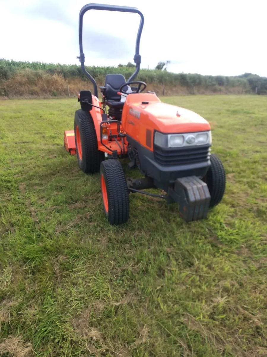 Kubota l3200 tractor - Image 4