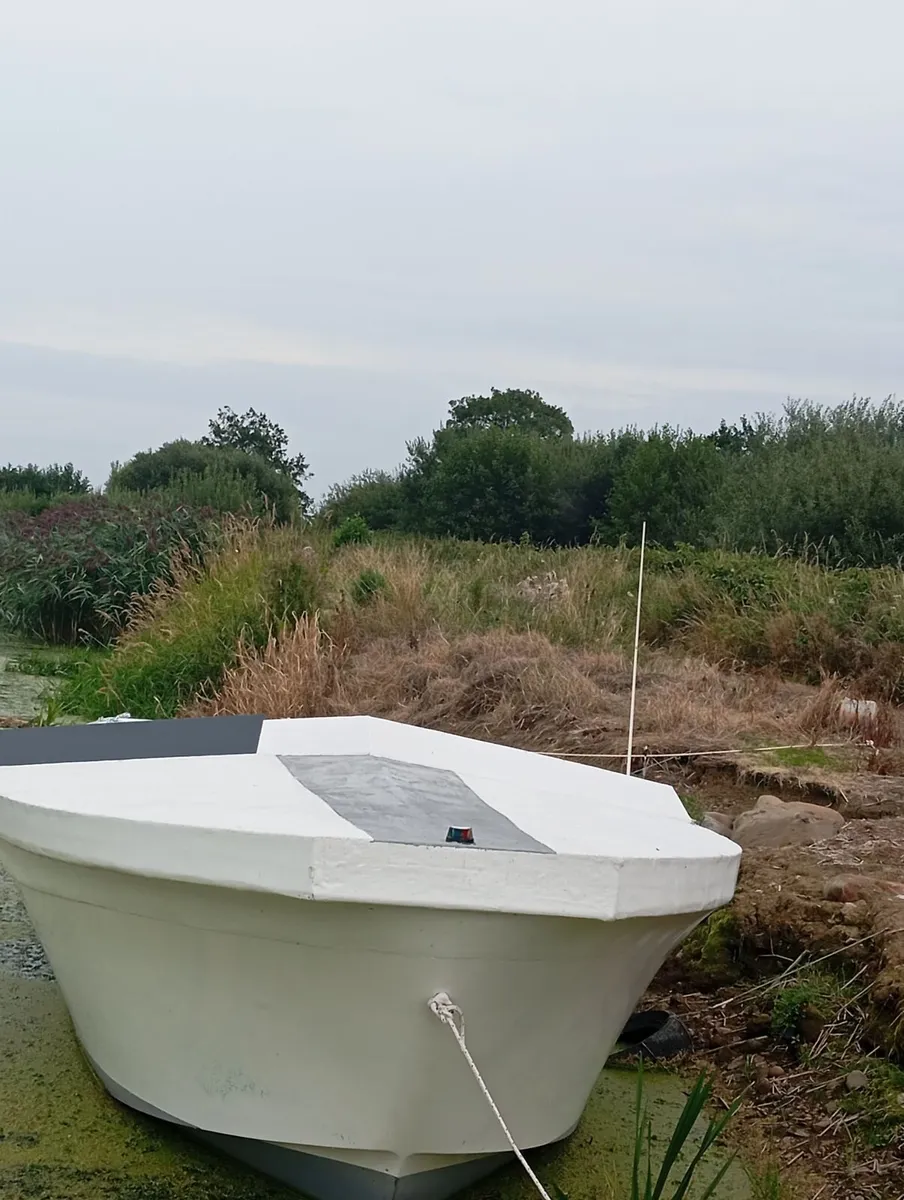 Boat - Image 3