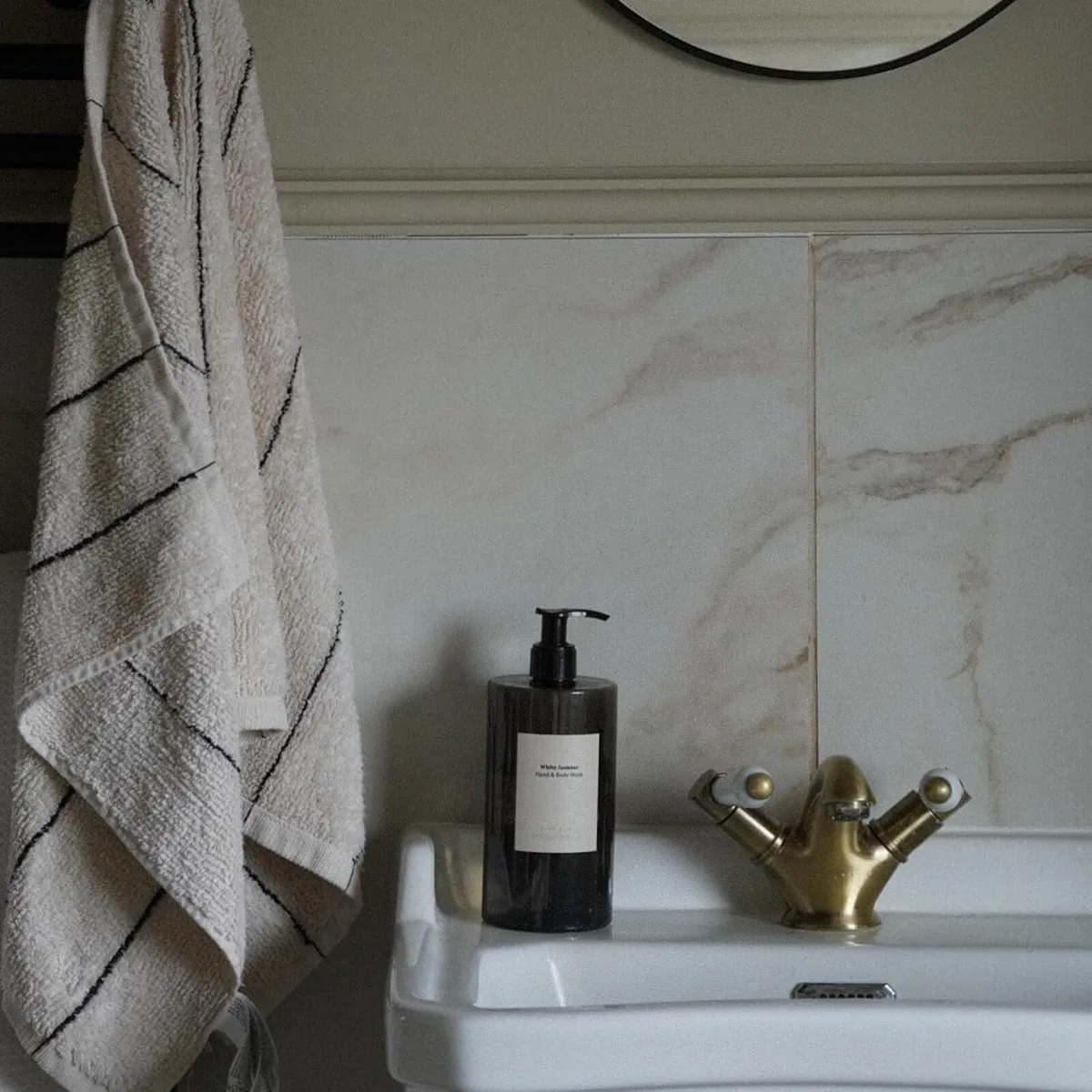 Downton Pillar Taps English Hot Cold - Image 2