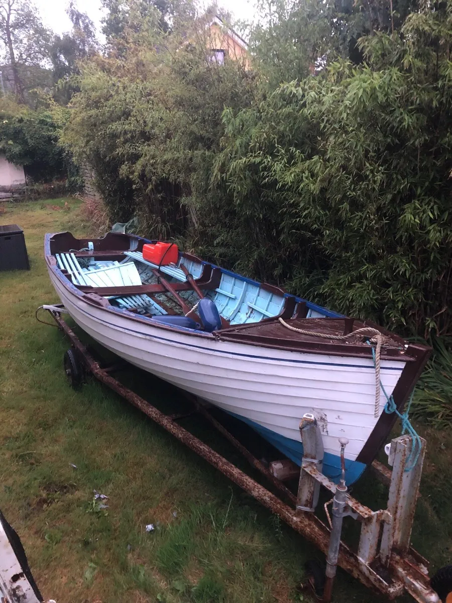 16’ clinker built wooden boat - Image 1