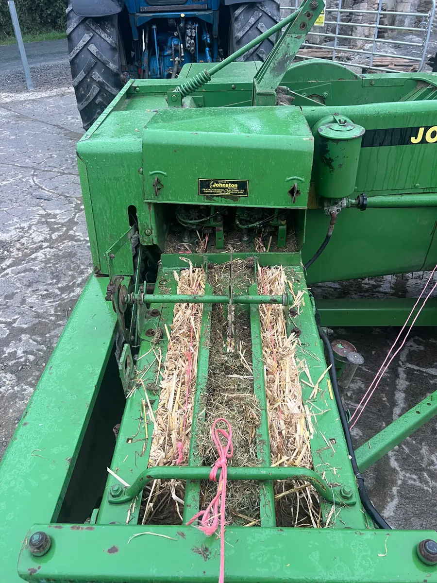 John Deere 459 Square Baler - Image 4