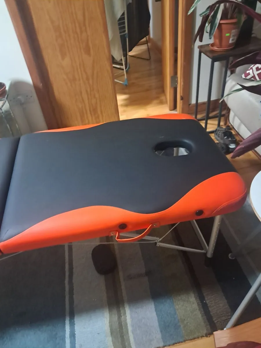 Massage Table Portable - Image 1