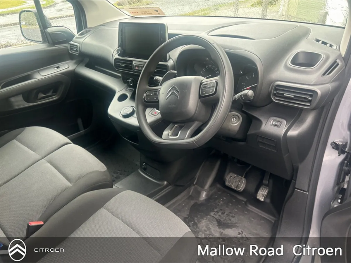 Citroen Berlingo ENT VISION BLUEHDI 13 130 EAT8 MY - Image 2