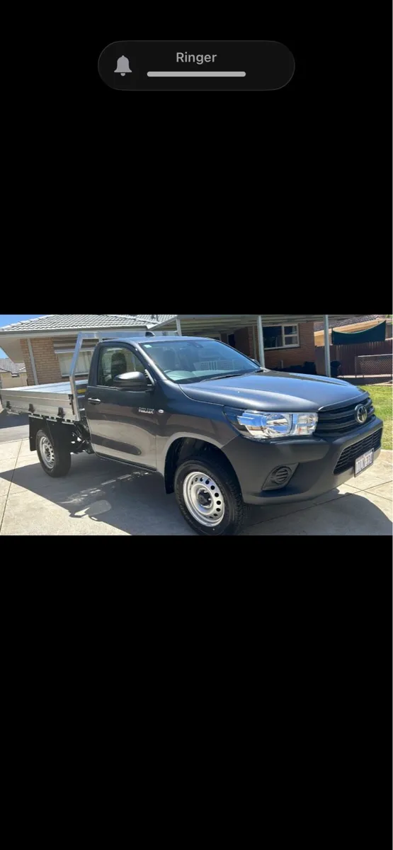 Toyota Hilux Nov 2024 2500km/ 1500 Miles 4x2 - Image 3