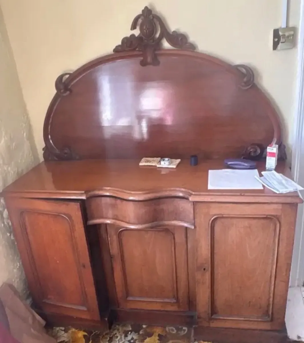Antiques = Cheap to a good home - Image 2