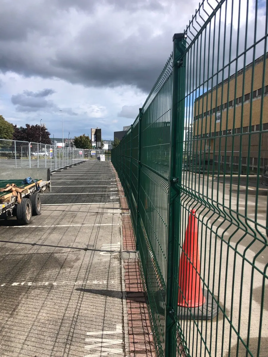 Vmesh panels, security fence - Image 1