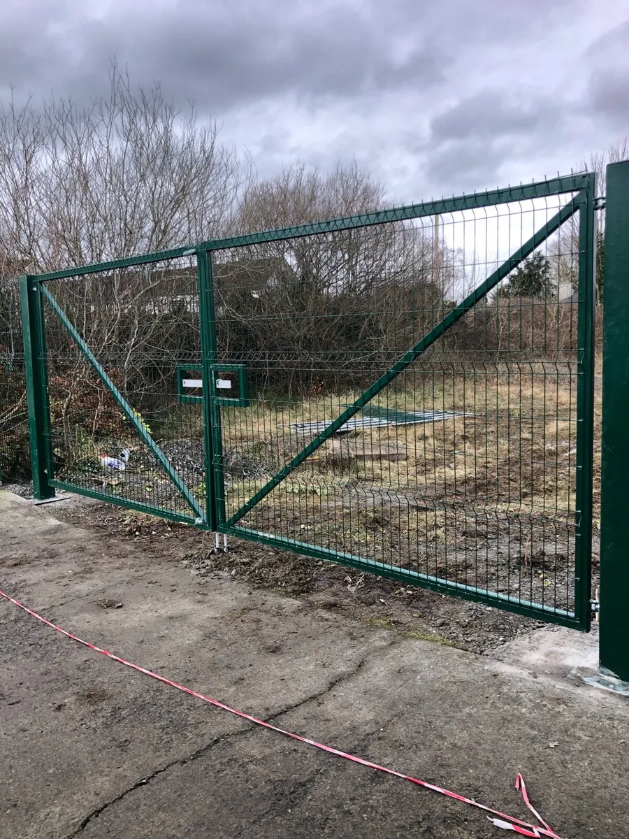 Vmesh panels, security fence - Image 2