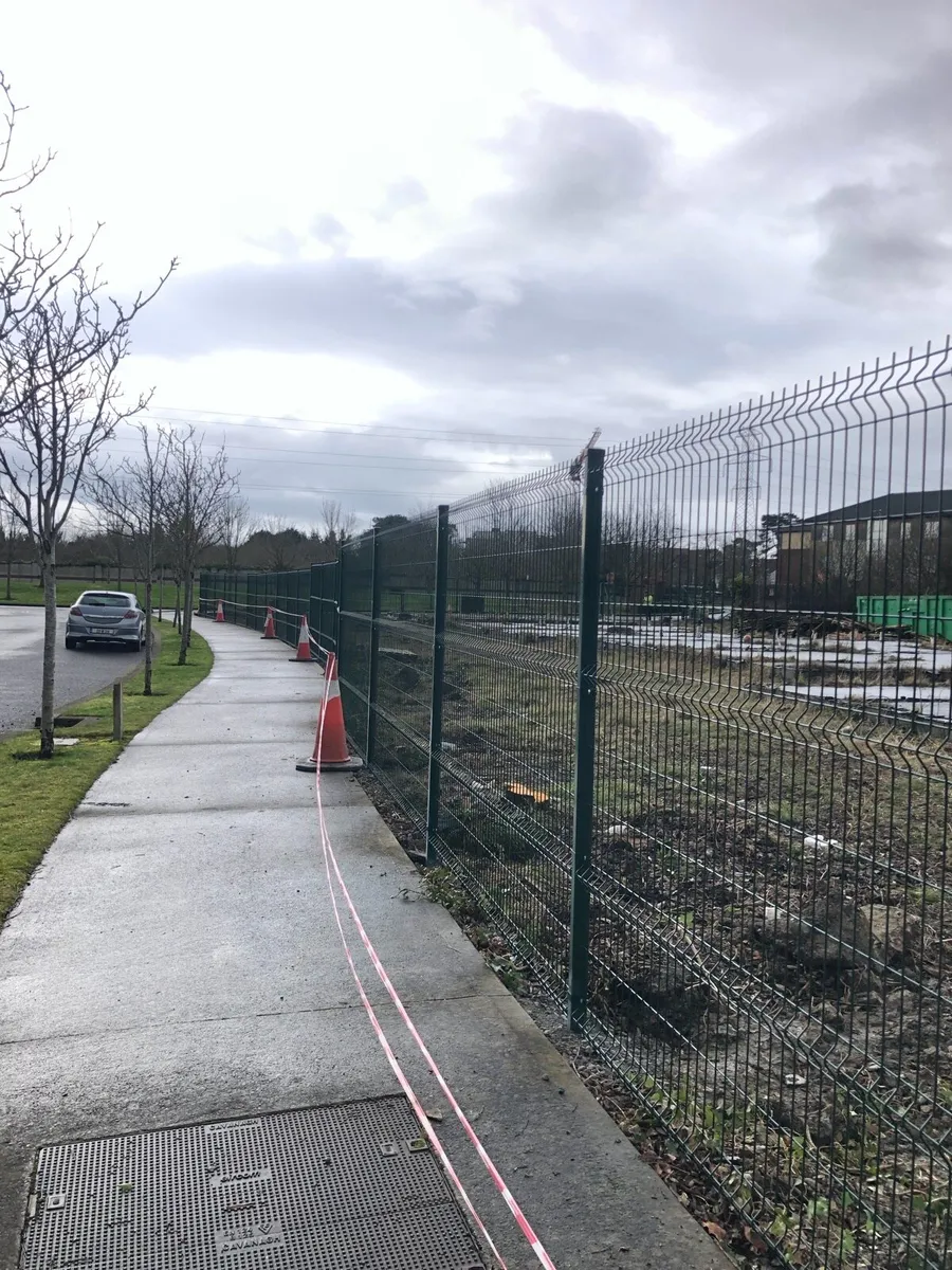 Vmesh panels, security fence - Image 3