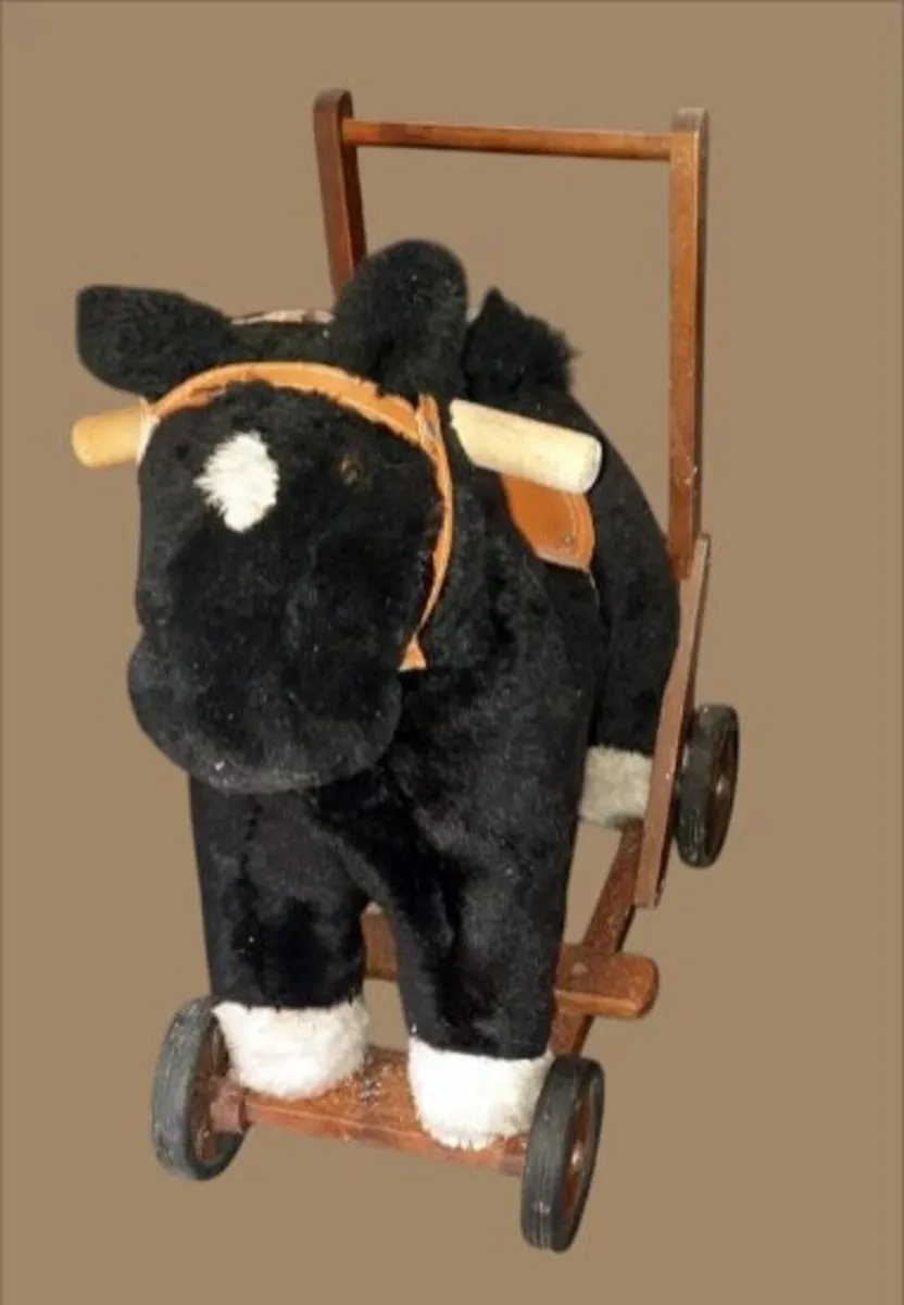 Pristine Vintage Harrods Push-Along Ride-On Toy - Image 4
