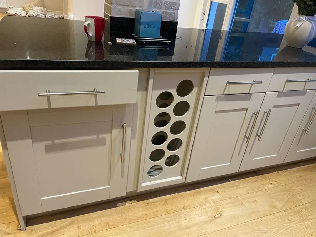Open to offers- Entire kitchen Quartz work top solid wooden shaker style doors - Image 4