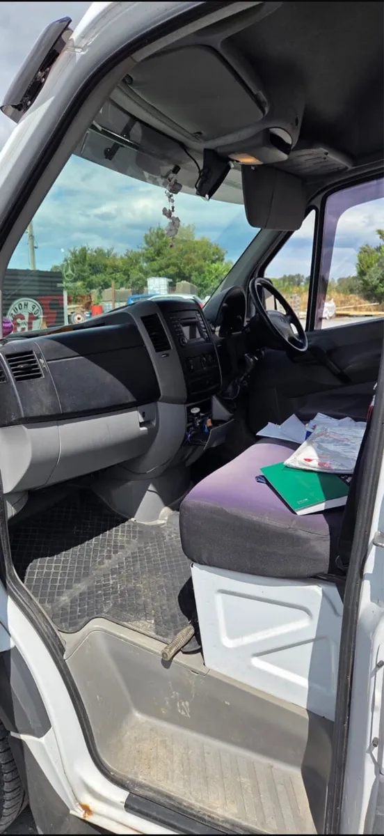 2013 Mercedes Sprinter - Image 4