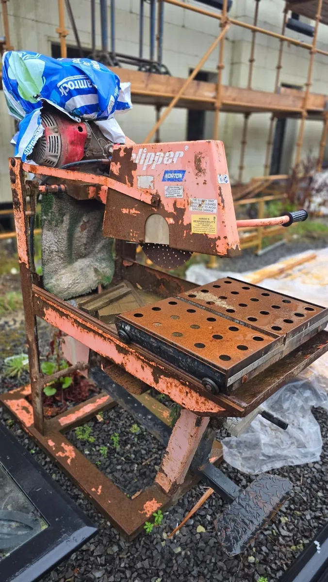 Stone/Brick Cutter - Image 1