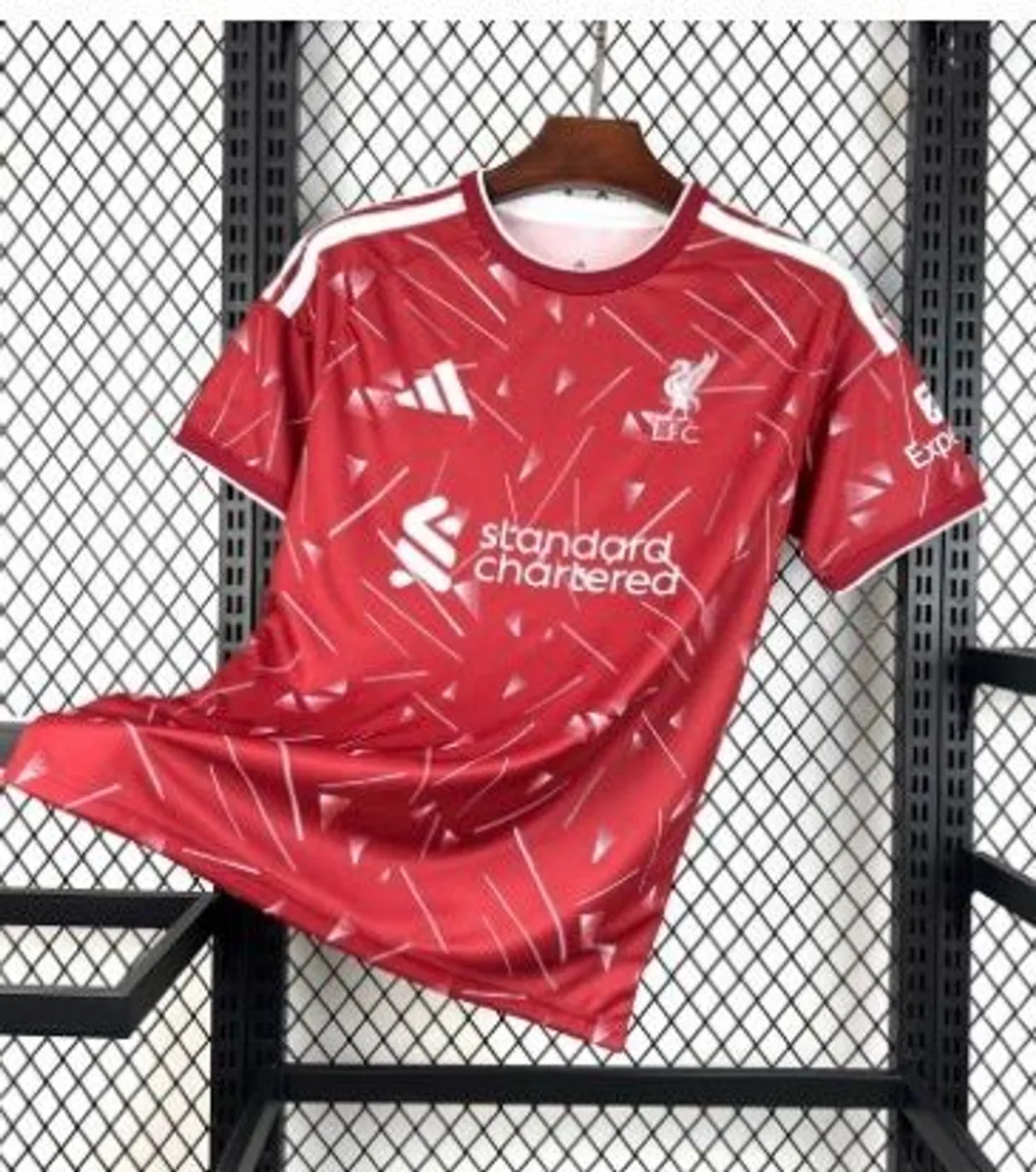 Premier League and European league jerseys and kids kits - Image 2