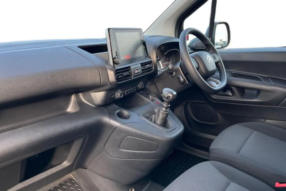 Citroen Berlingo Enterprise Pro 1.5 BlueHDi 1000Kg - Image 3