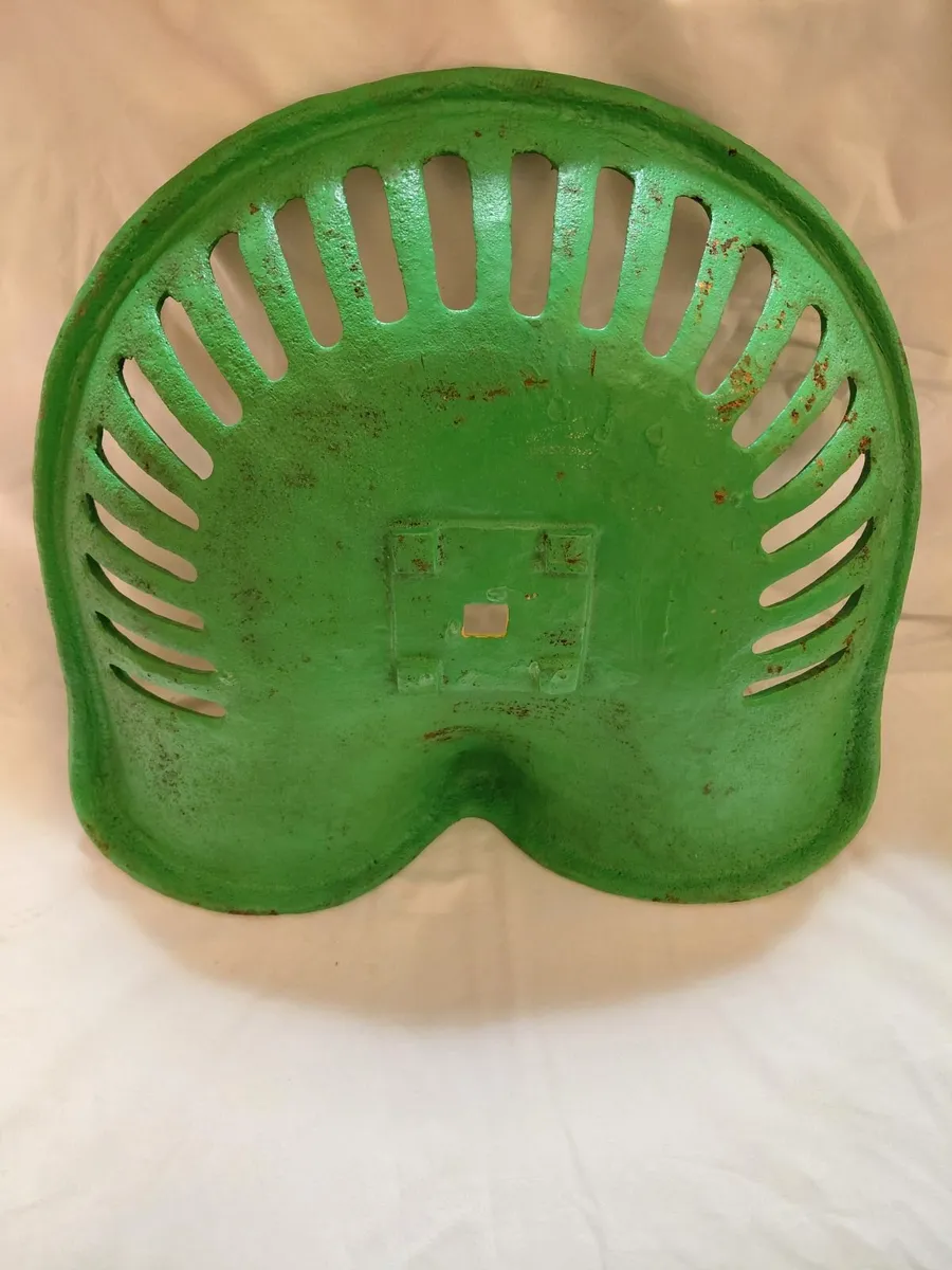 Vintage Style Hand Painted Hanlon & Sons Tractor S - Image 2