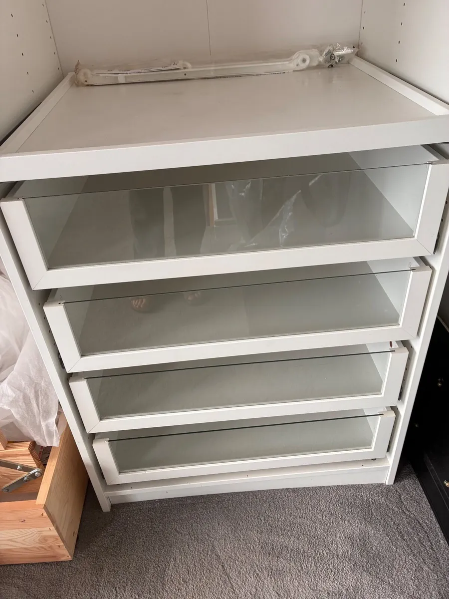 Wardrobe IKEA - Image 4