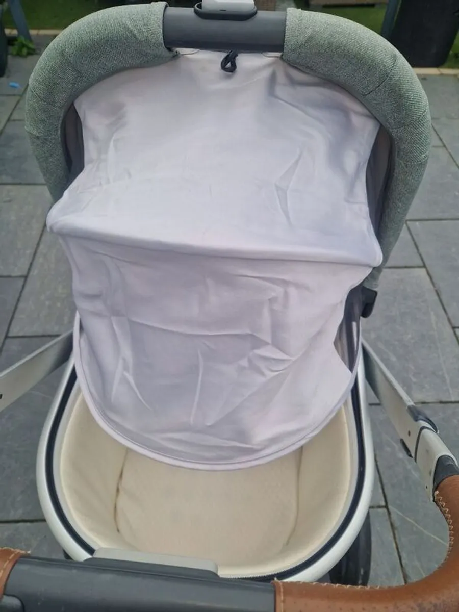 Uppa Baby Travel System - Image 4