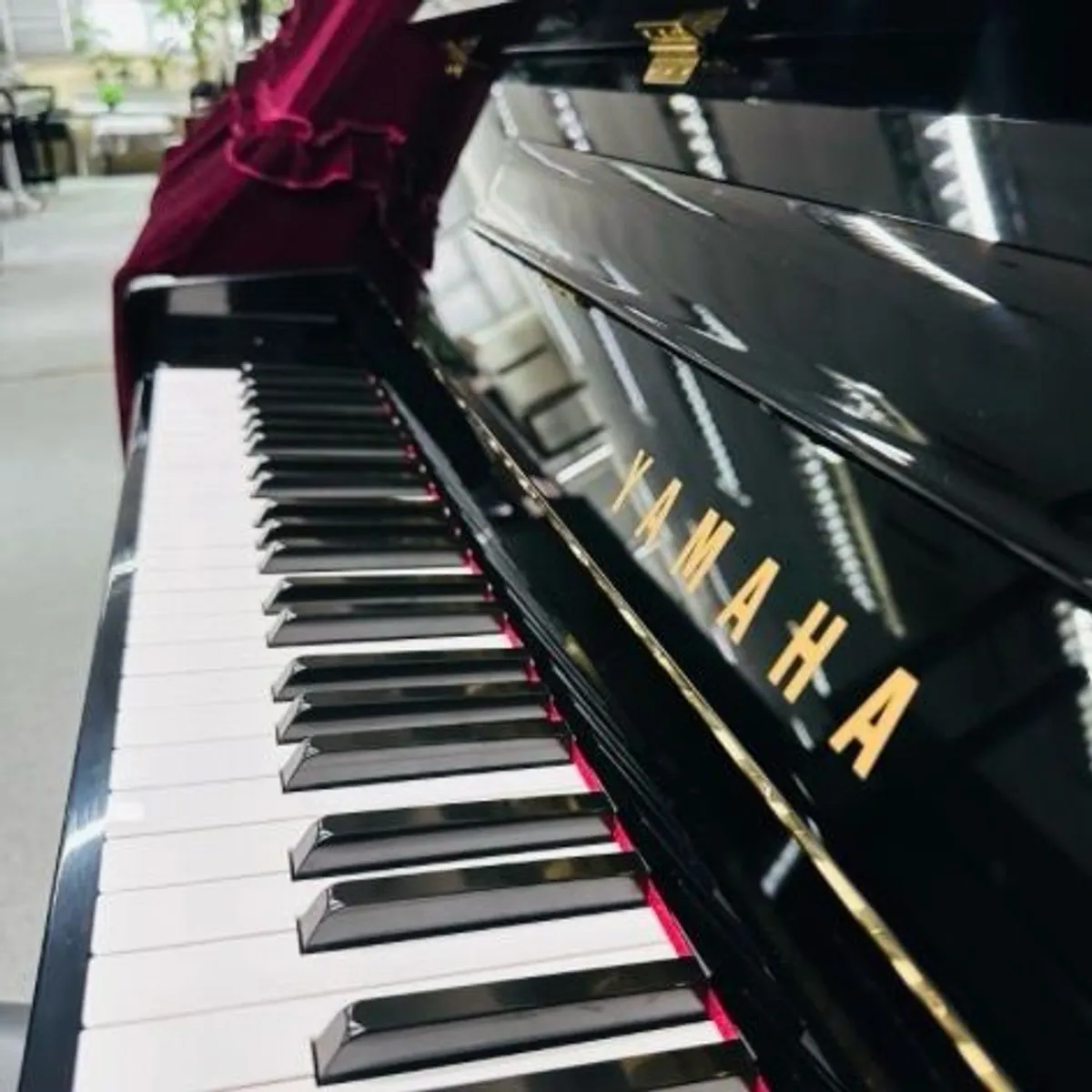 piano - Image 1
