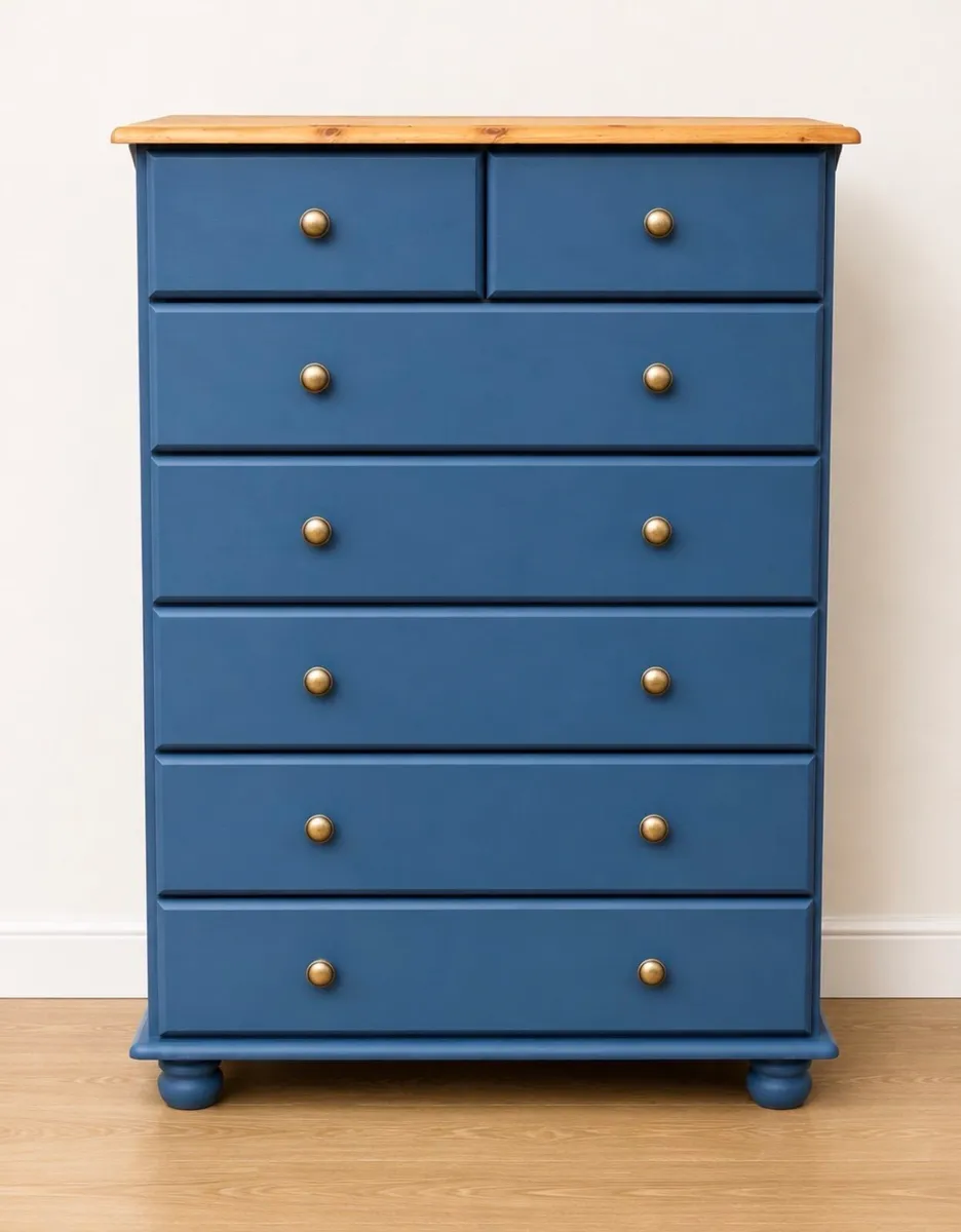Chest of drawers - Image 1