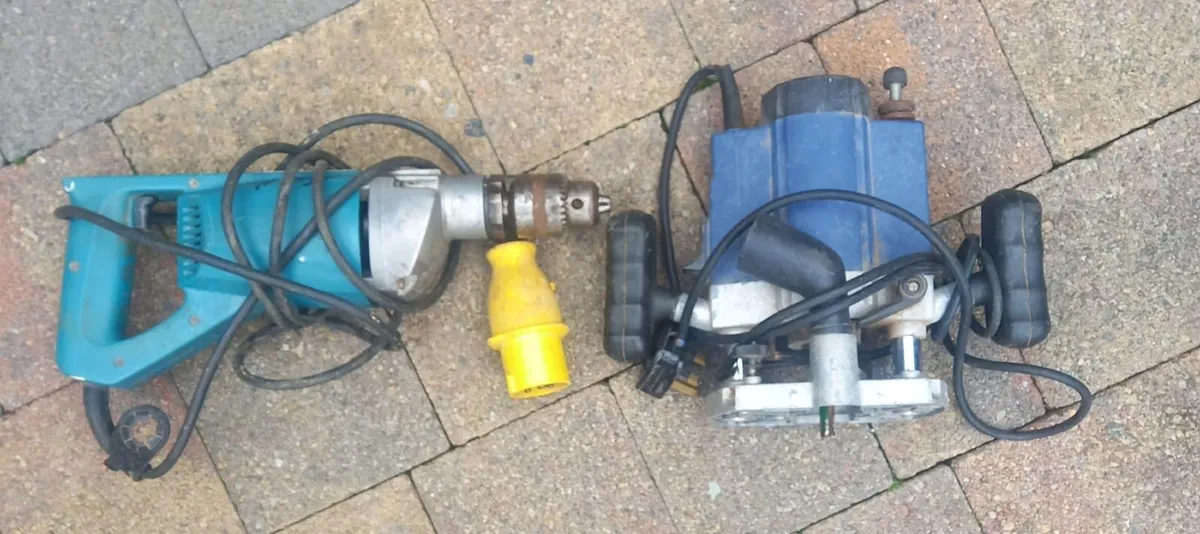 Makita drill 110 volts and Router.