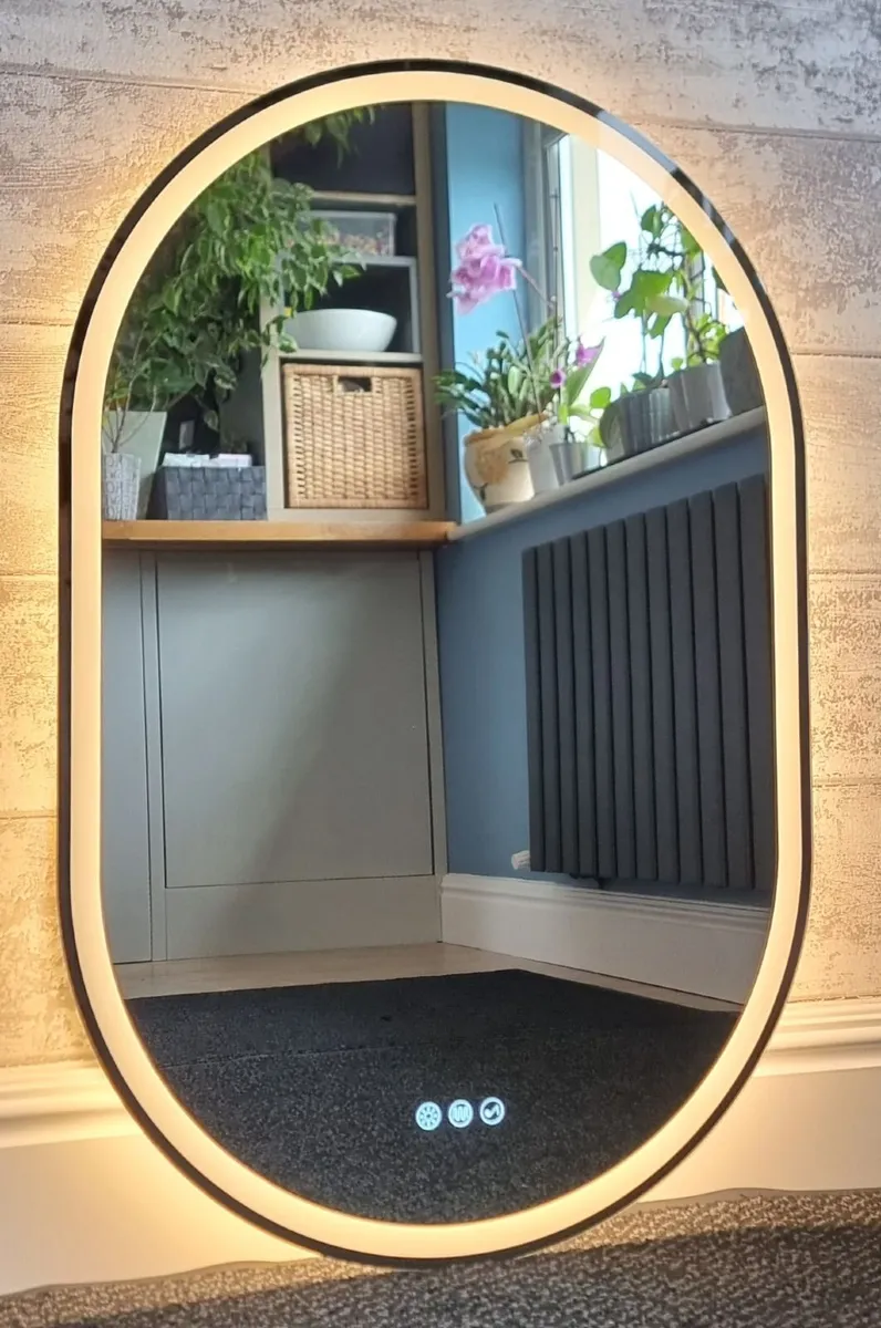 LED Bathroom Mirror 60x90cm Speakers Antifog - Image 3
