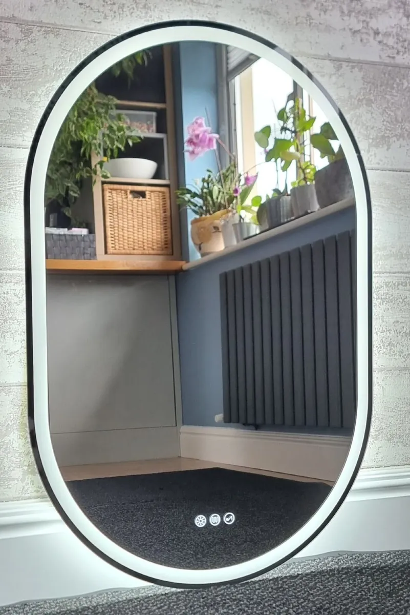 LED Bathroom Mirror 60x90cm Speakers Antifog - Image 4