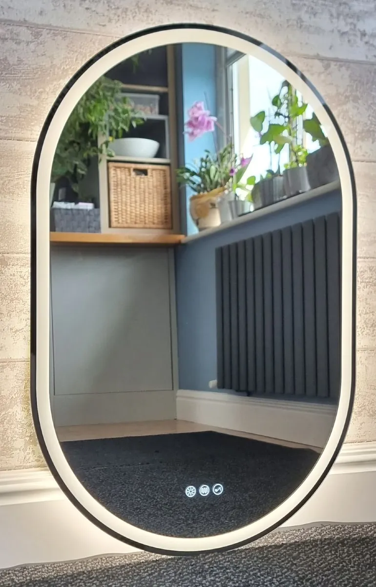 LED Bathroom Mirror 60x90cm Speakers Antifog - Image 2