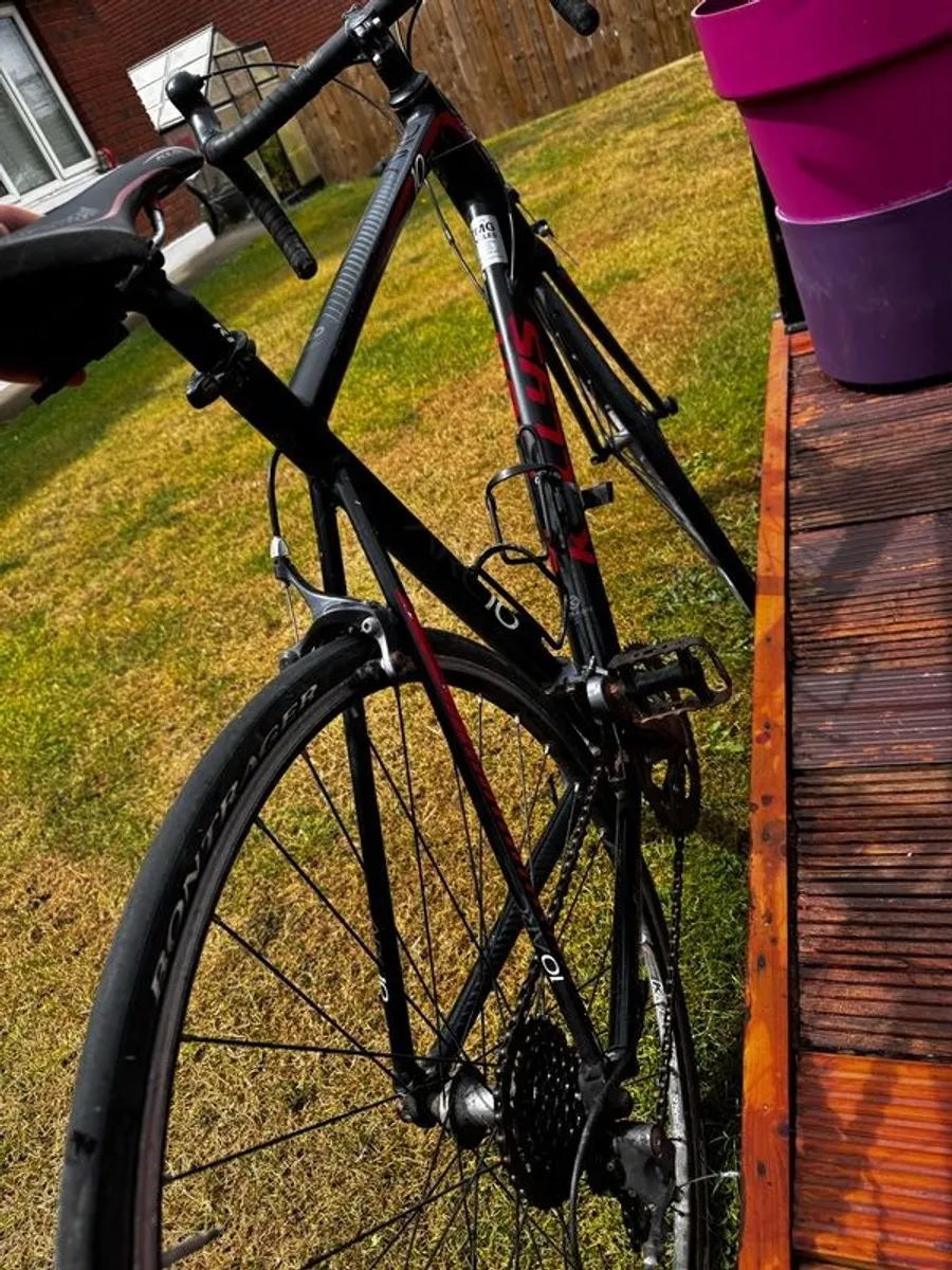 Kellys ARC 10 road bike - Image 4