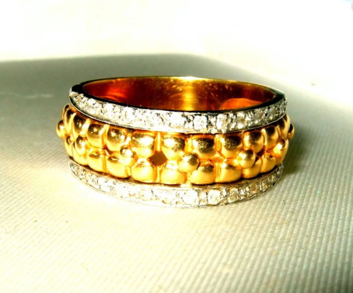 Vintage 18ct Gold/Diamond Hallmarked Ring - Image 1