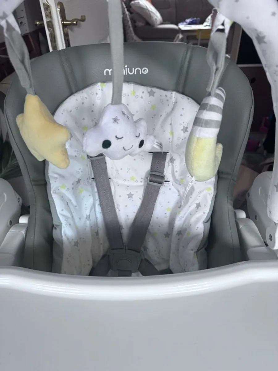Yumo Plus 2 High Chair - Image 2