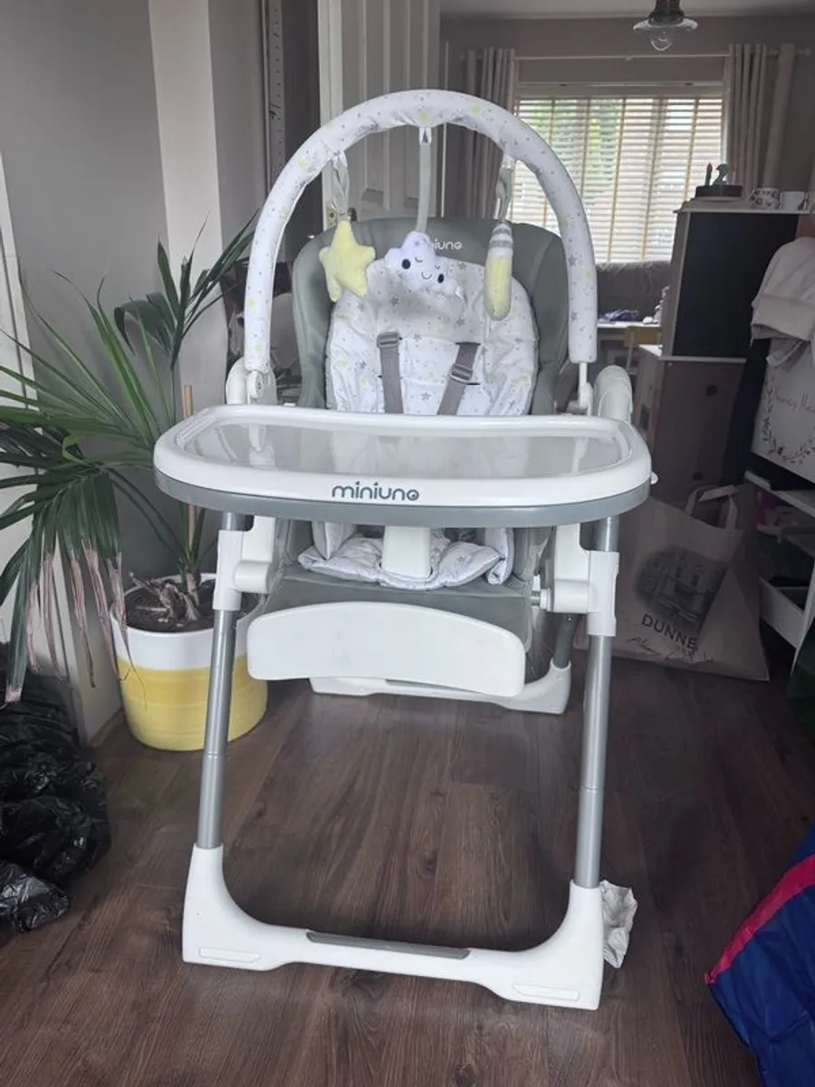 Yumo Plus 2 High Chair - Image 3