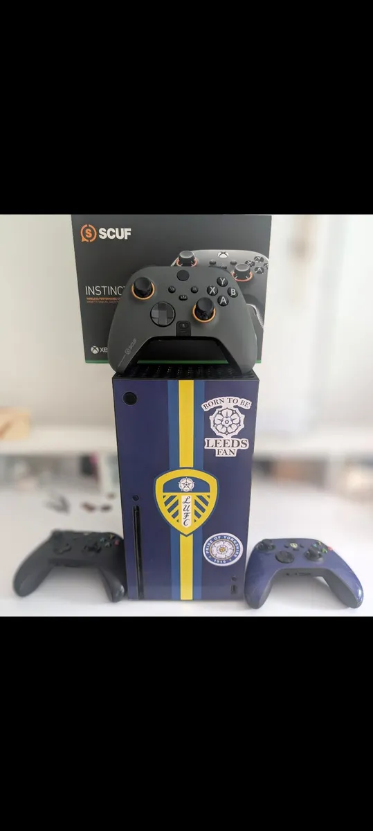 Xbox Series X Console + SCUF wireless controller - Image 2