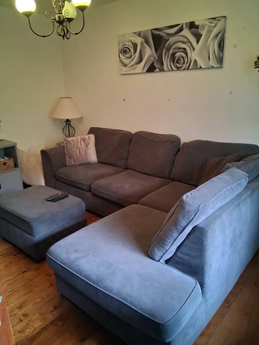 Sofa l shape - Image 1
