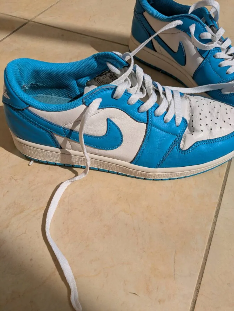 Eric Koston x Air Jordan 1 Low SB 'Powder Blue' - Image 1