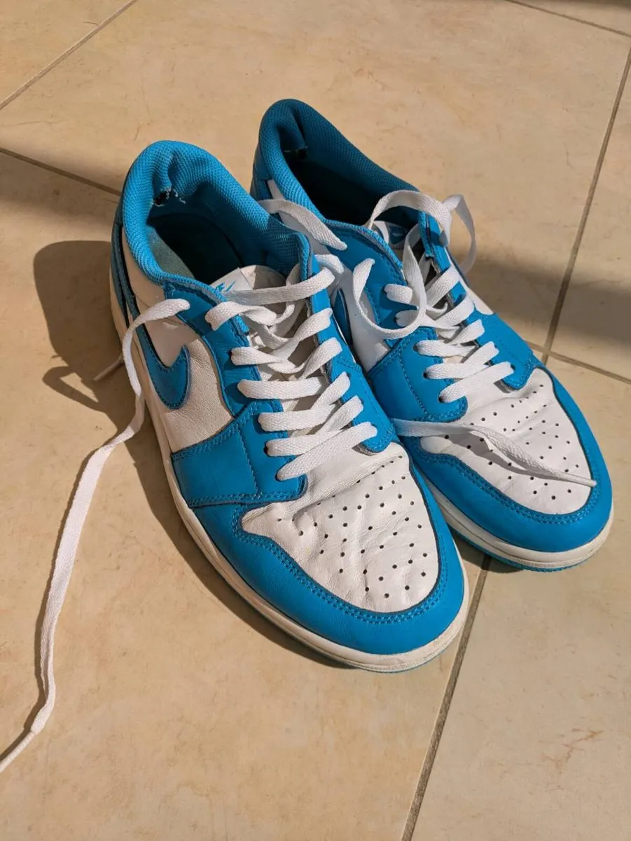 Eric Koston x Air Jordan 1 Low SB 'Powder Blue' - Image 2