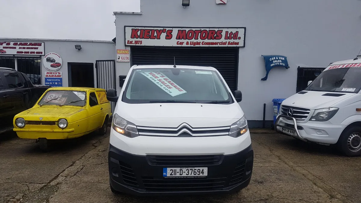 Citroen Dispatch 2021 LWB LOW KM AS NEW VAT INVOIC - Image 2