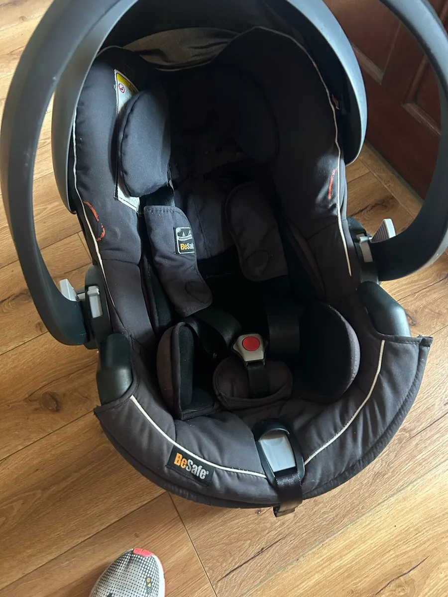 Newborn Car Seat - Image 2