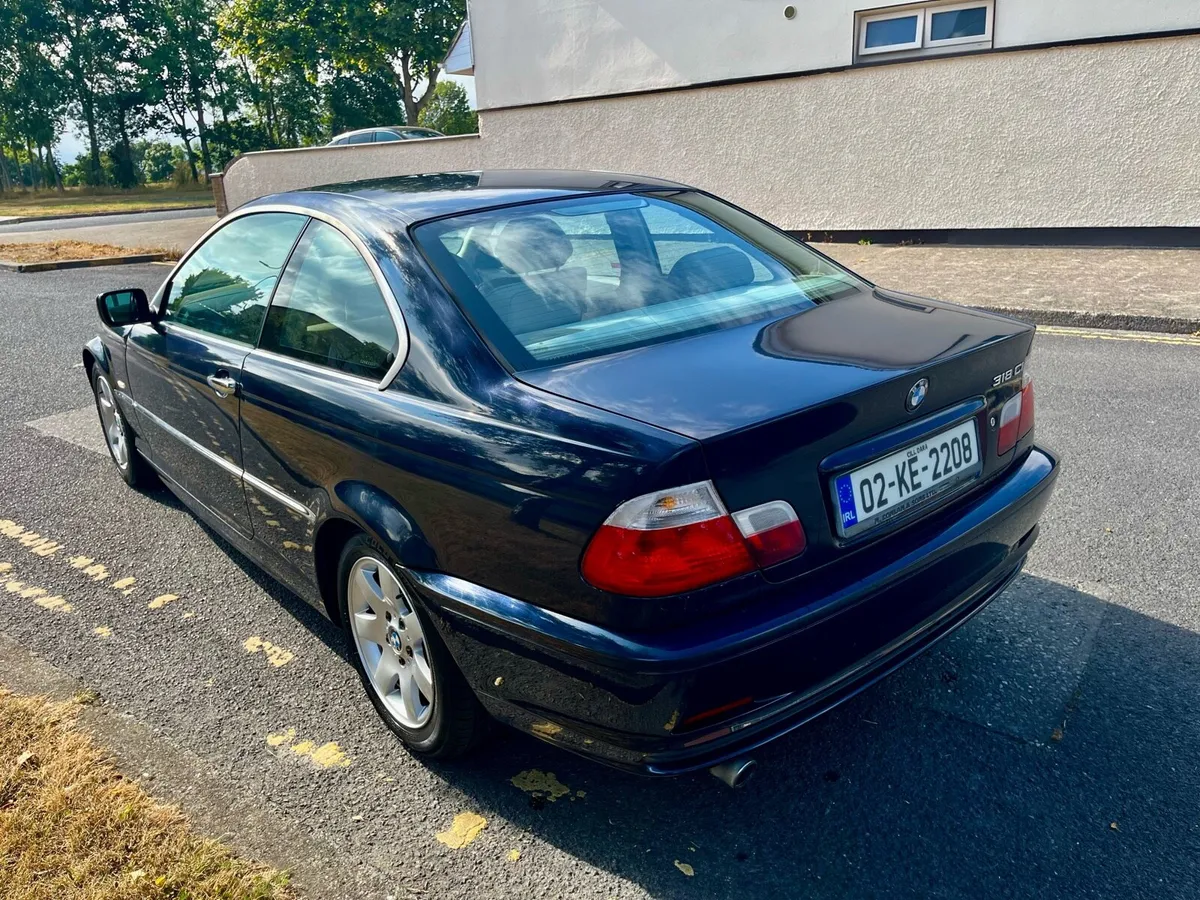 BMW 320i coupe - Image 3