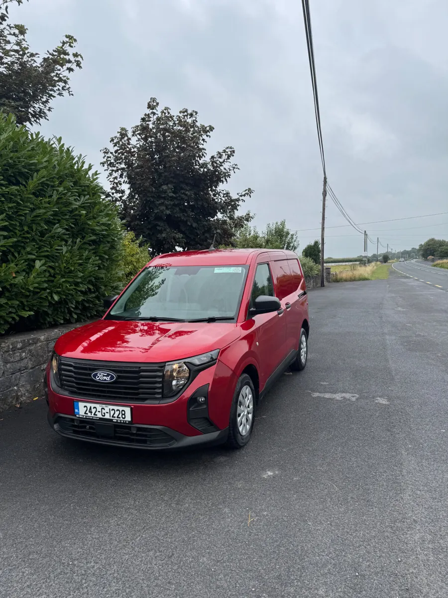 Ford Courier 2024 - Image 3