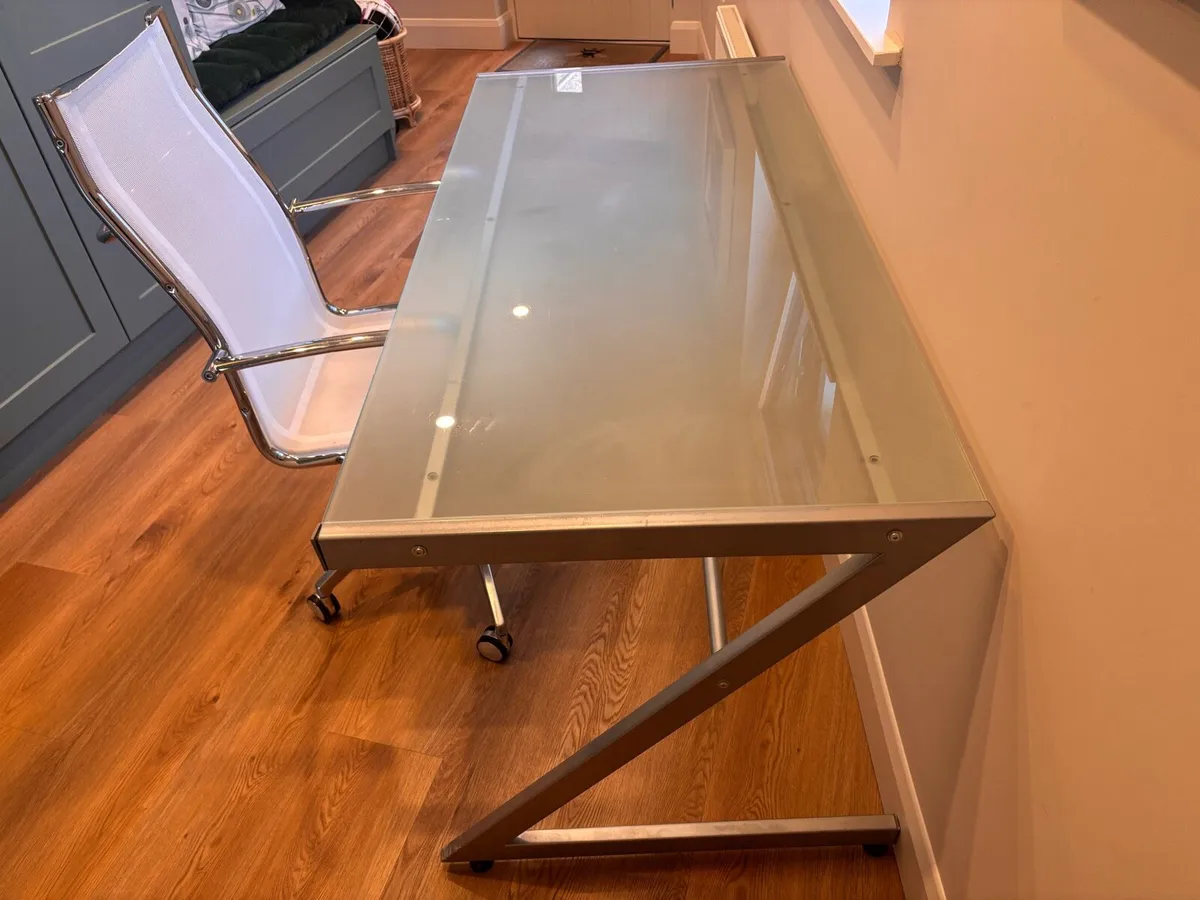 Office Desk & Chair - Image 3