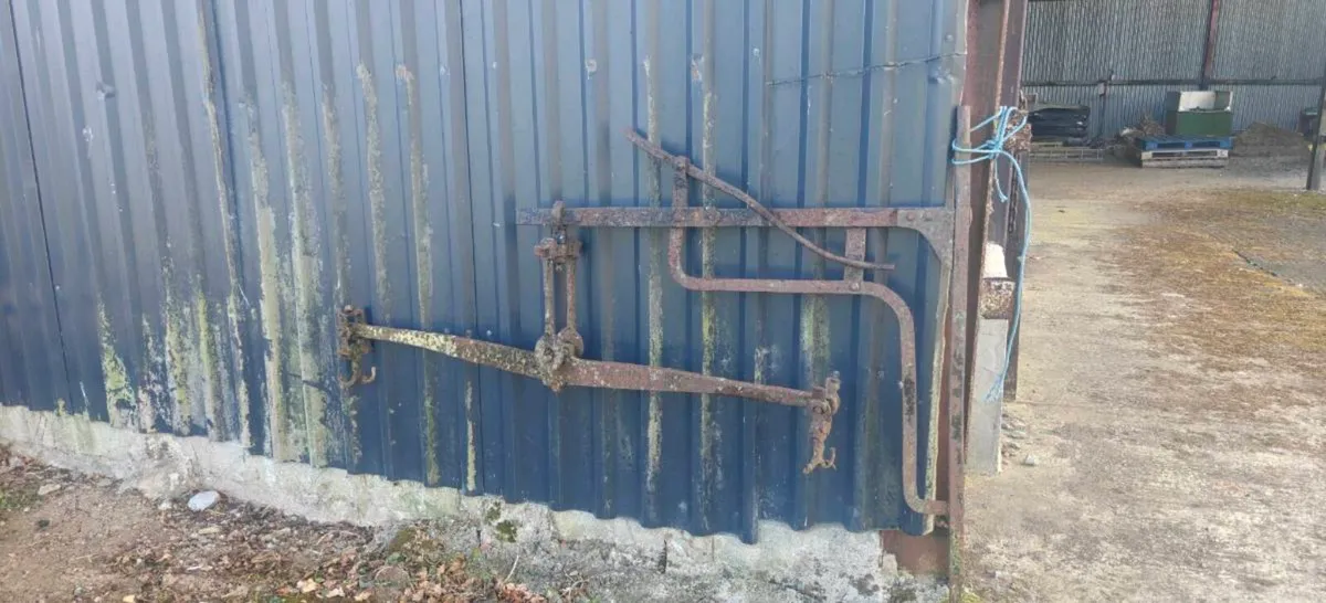 Antique fire crane - Image 2